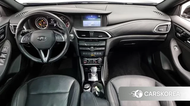 Infiniti Q30 id 3004594 из Кореи 17