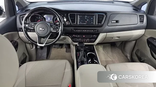 Kia The New Carnival id 3541558 из Кореи 17