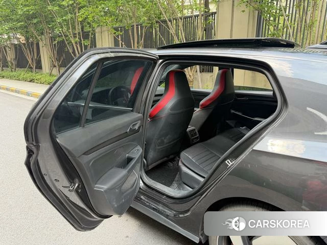 Volkswagen Golf GTI id 4262086 из Китая 11
