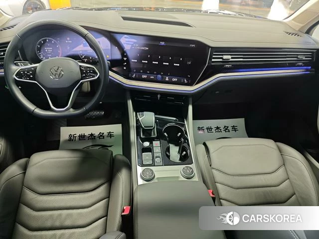 Volkswagen Touareg id 4274066 из Китая 13