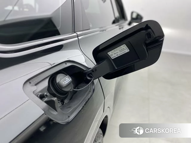 Volkswagen Touareg id 3840745 из Китая 35