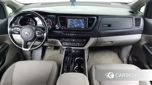 Kia The New Carnival id 3547622 из Кореи 17