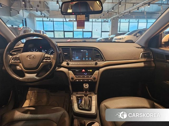 Hyundai Avante AD id 3873842 из Кореи 13