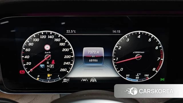 Mercedes-Benz E-Class W213 id 4794153 из Кореи 33