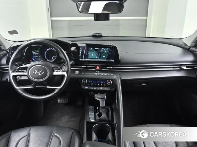 Hyundai Avante Hybrid (CN7) id 3127891 из Кореи 17