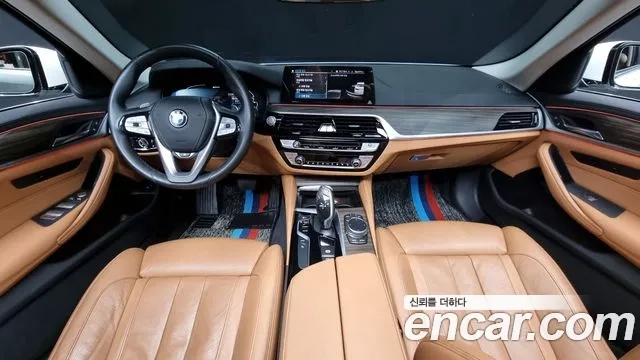 BMW 5 Series (G30) id 2932399 из Кореи 17