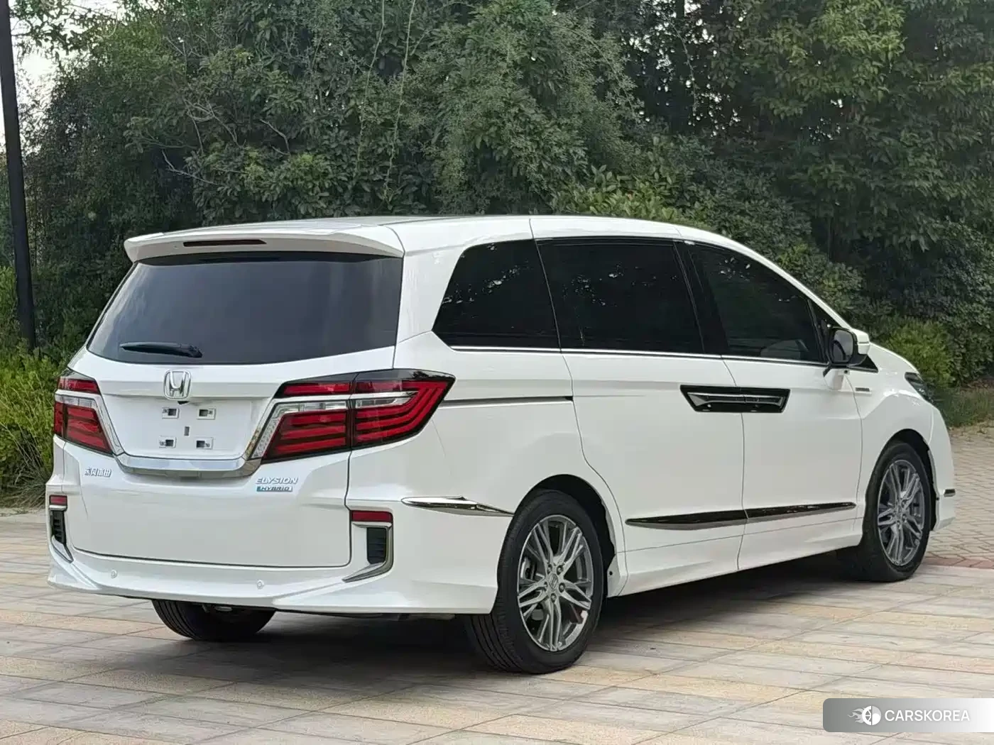 Honda Elysion id 4628036 из Китая 7