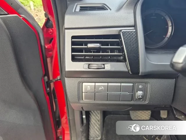 Ssangyong Rexton Sports Cannes id 3024068 из Кореи 15