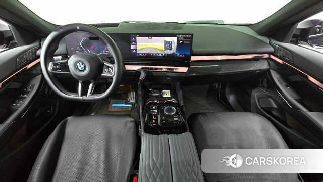 BMW 5 Series (G60) id 4665323 из Кореи 29
