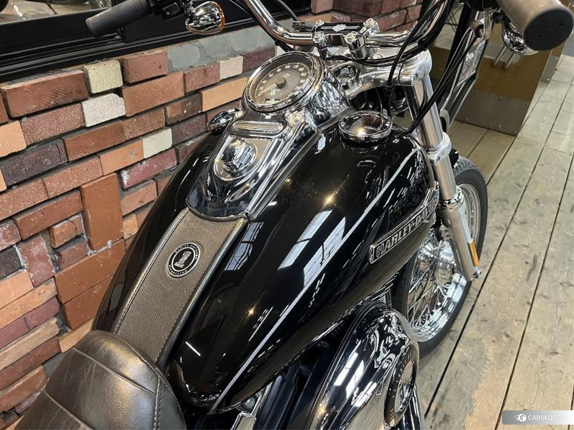 Harley-Davidson Dyna Super Glide FXDC1580 id 3946754 из Японии 13