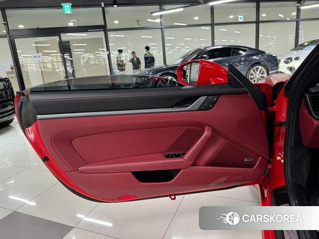 Porsche 911(992) id 4349234 из Кореи 12