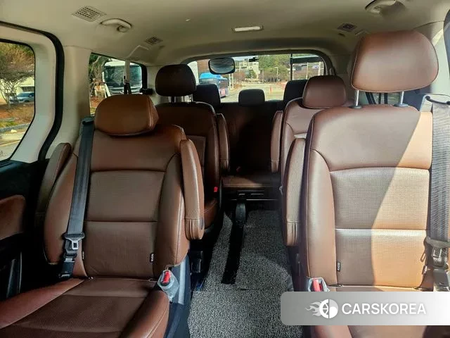 Hyundai The New Grand Starex id 3772301 из Кореи 14