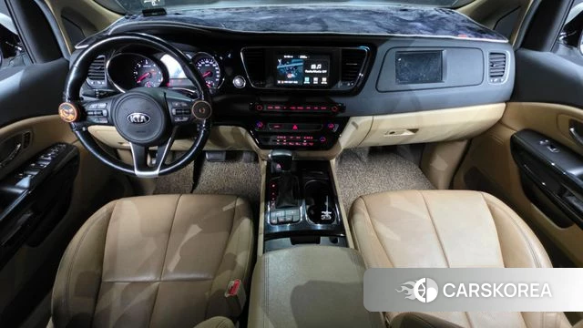 Kia All New Carnival id 4483352 из Кореи 29