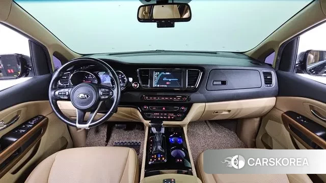 Kia All New Carnival id 2982016 из Кореи 17