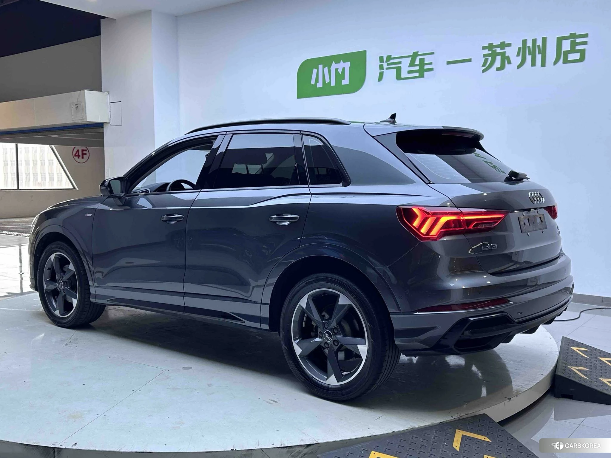 Audi Q3 id 4479610 из Китая 17
