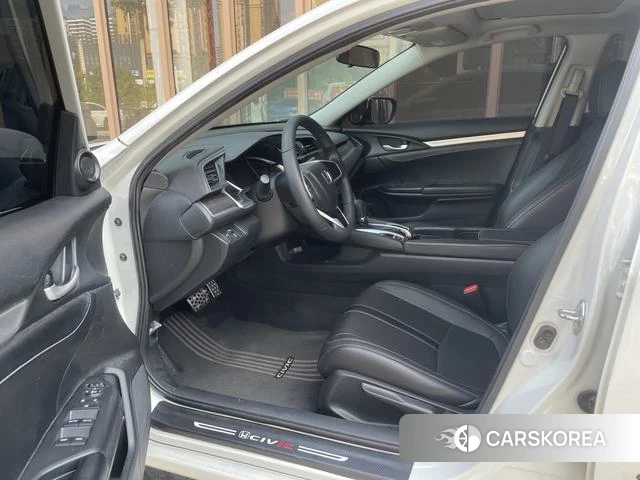Honda Civic id 4387572 из Китая 7