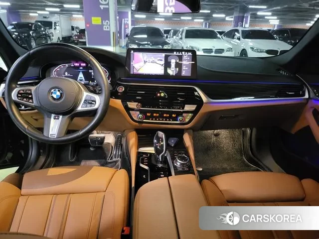 BMW 5 Series (G30) id 3032283 из Кореи 17