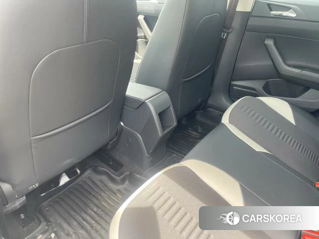 Volkswagen Polo id 3993567 из Китая 8