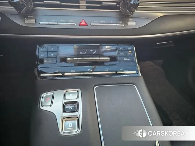 Hyundai The New Grandeur IG id 3733578 из Кореи 7