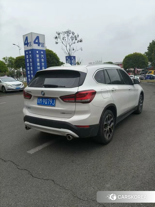 BMW X1 id 4257296 из Китая 7