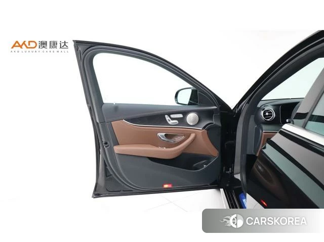Mercedes-Benz E-class id 4240431 из Китая 7