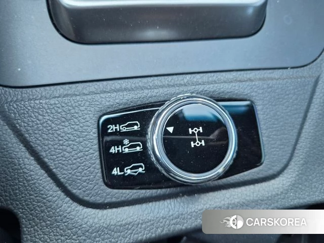 Ssangyong The New Rexton Sports Cannes id 4898206 из Кореи 8