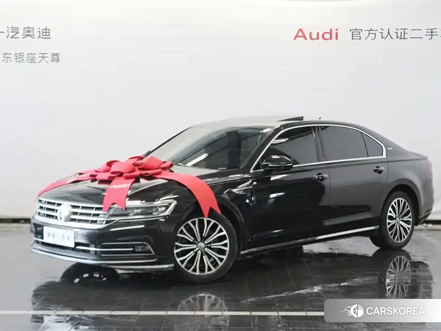 Volkswagen Huiang id 4576849 из Китая 12