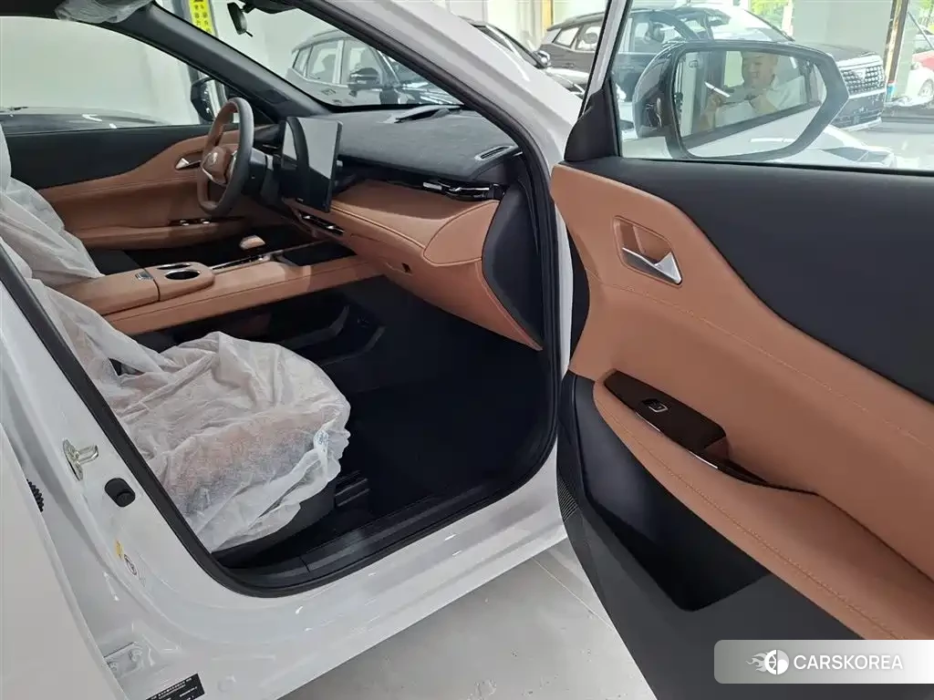 Chang'an Changan UNI-Z id 4576309 из Китая 21