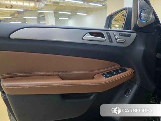 Mercedes-Benz GLE - Class W166 id 4568580 из Кореи 17