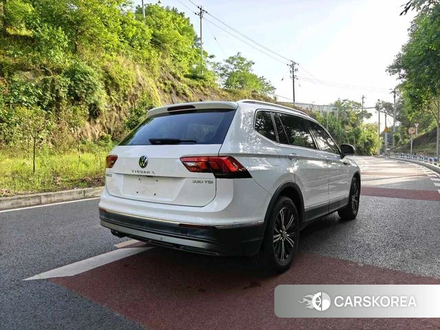 Volkswagen Tiguan L id 4272601 из Китая 15