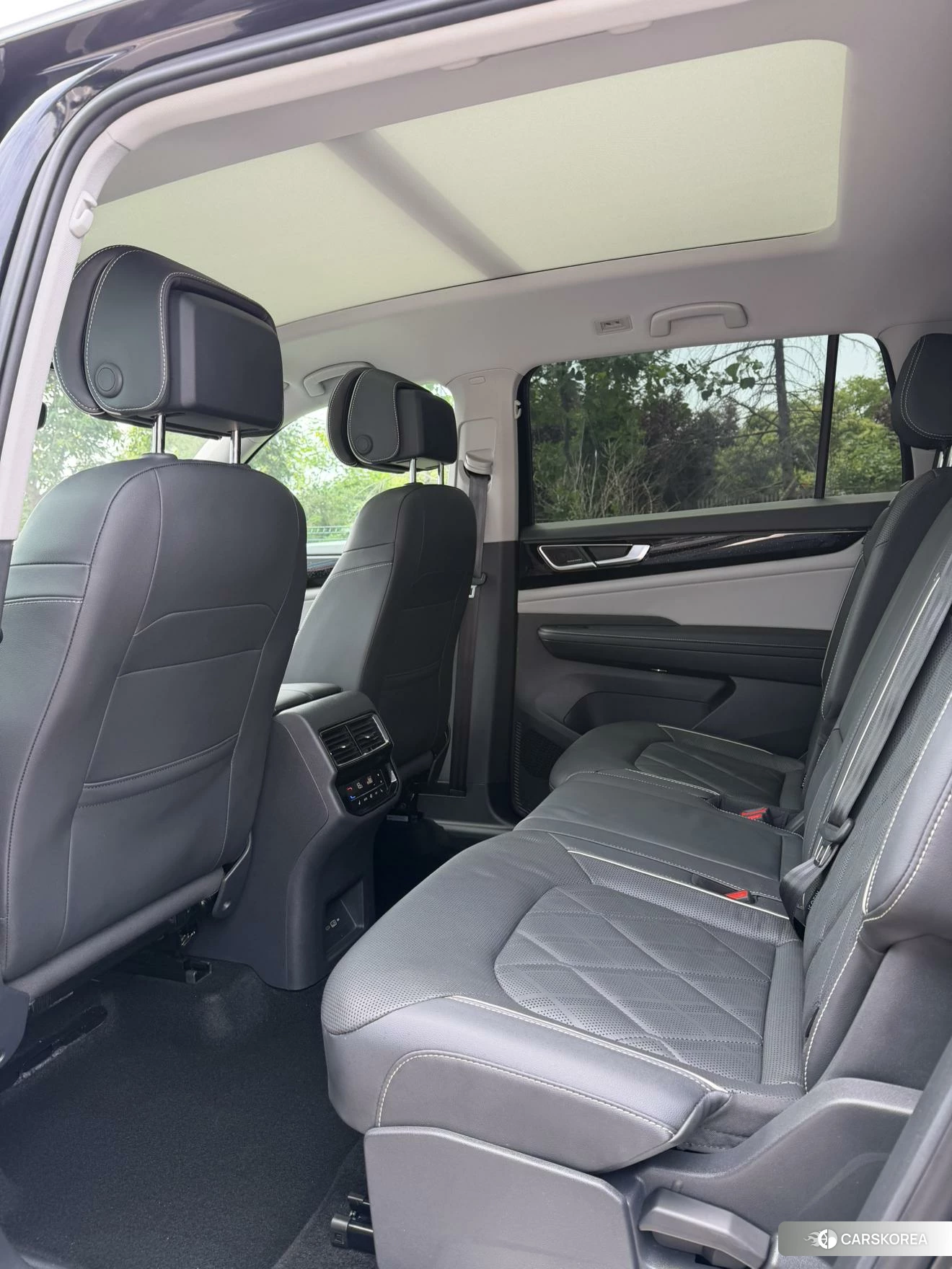 Volkswagen Tourang id 4405870 из Китая 10