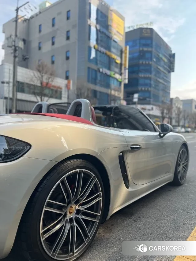 Porsche 718 Boxster id 3583127 из Кореи 17