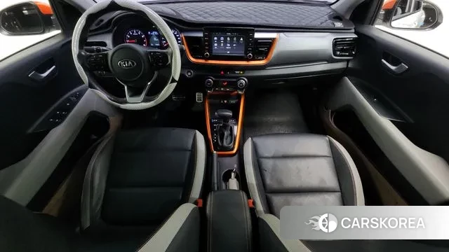 Kia Stonic id 3368616 из Кореи 17