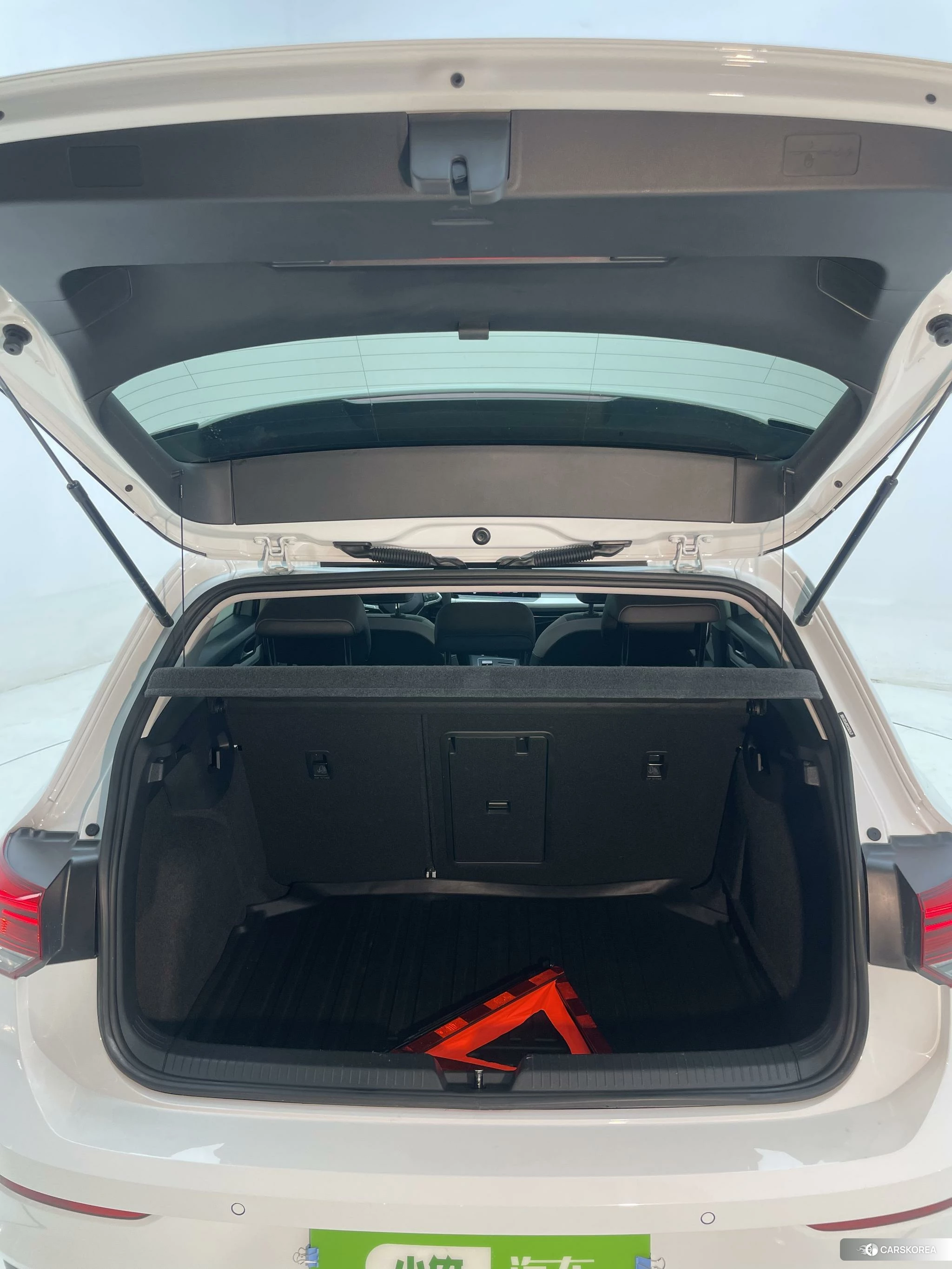 Volkswagen Golf id 4426836 из Китая 26