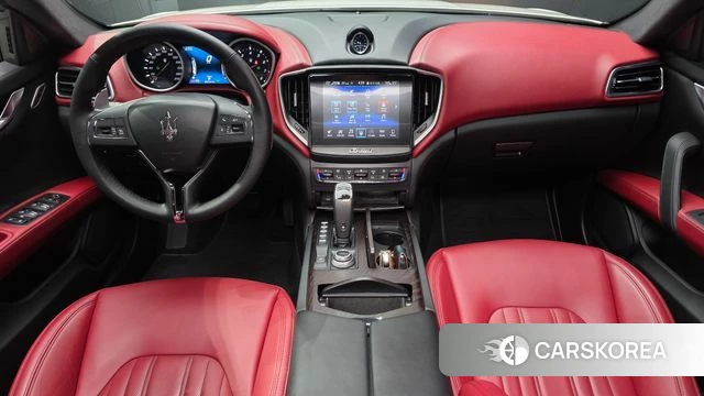 Maserati Ghibli id 4325145 из Кореи 31