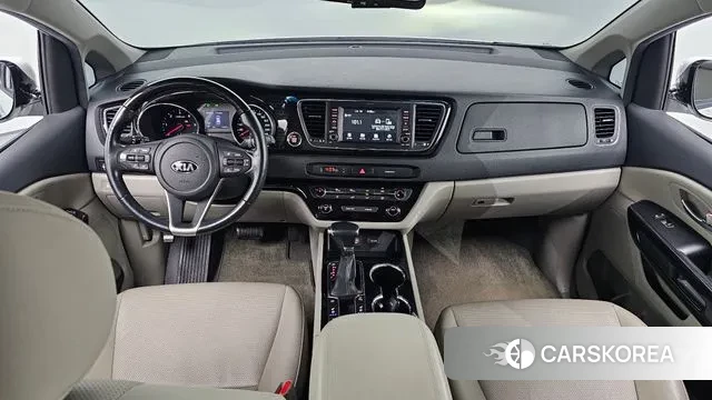 Kia The New Carnival id 3336358 из Кореи 17