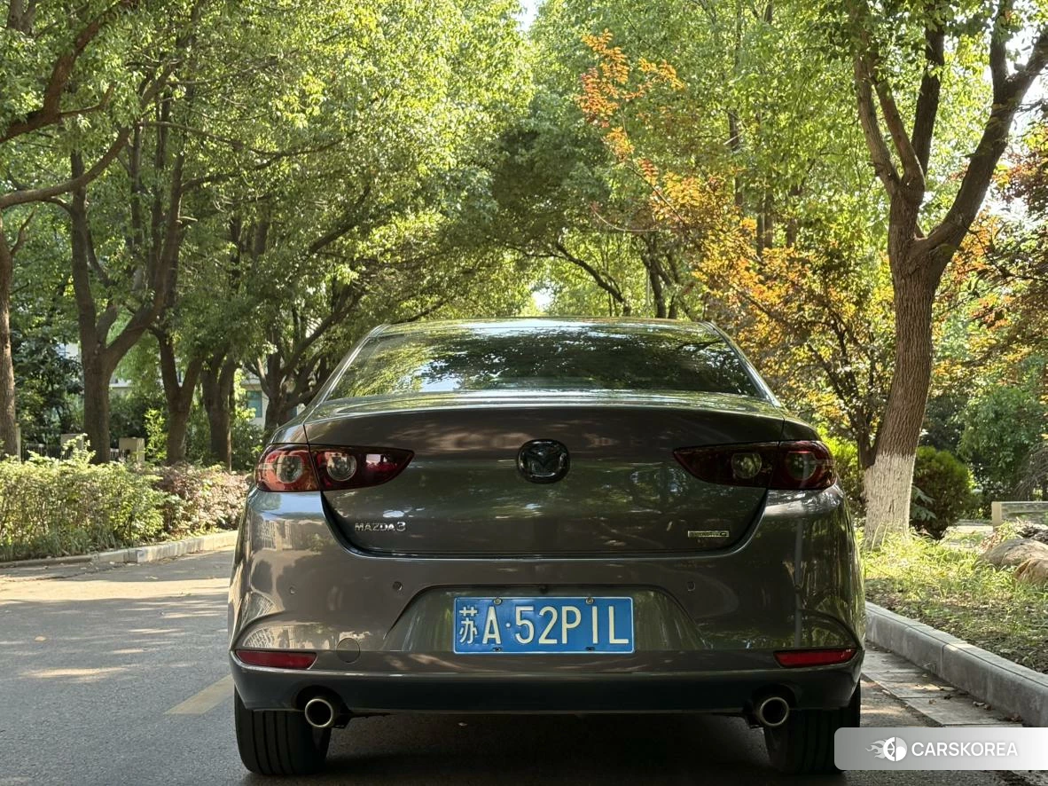 Mazda 3 id 4453845 из Китая 8