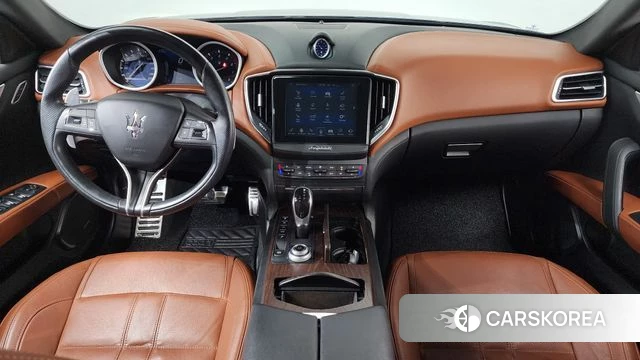 Maserati Ghibli id 4882587 из Кореи 17