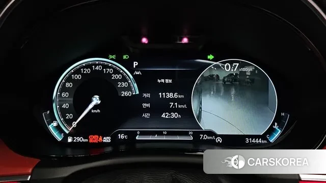 Genesis GV70 id 3759938 из Кореи 17