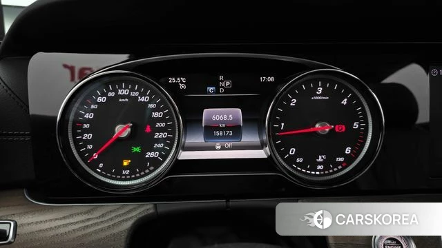 Mercedes-Benz E-Class W213 id 4595536 из Кореи 31