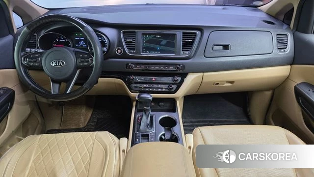 Kia The New Carnival id 4672629 из Кореи 17