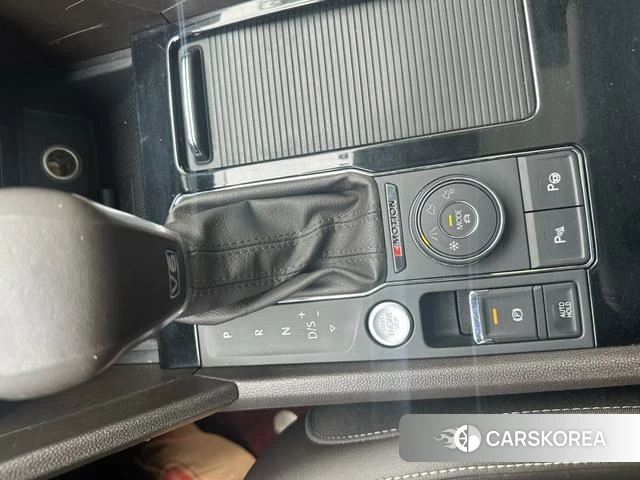 Volkswagen Tourang id 4213849 из Китая 21