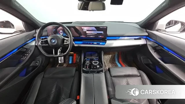 BMW i5 (G60) id 3684665 из Кореи 17