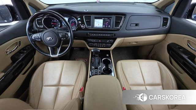 Kia The New Carnival id 4923733 из Кореи 30
