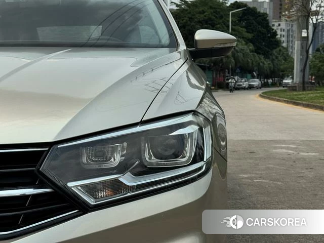 Volkswagen Bora id 4222126 из Китая 16