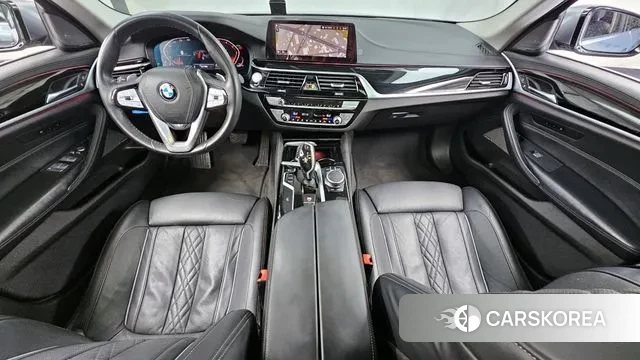 BMW 5 Series (G30) id 3060023 из Кореи 17