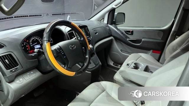 Hyundai The New Grand Starex id 3899756 из Кореи 17