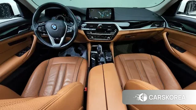 BMW 5 Series (G30) id 3050776 из Кореи 17