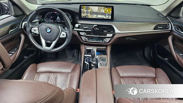 BMW 5 Series (G30) id 4702633 из Кореи 17