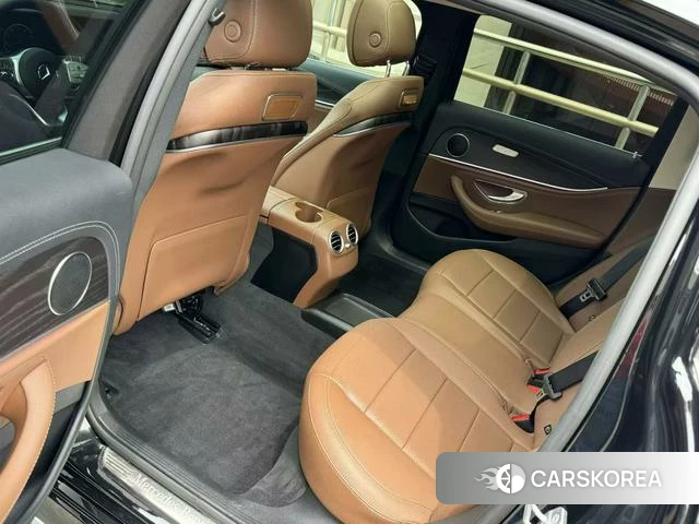 Mercedes-Benz E-class id 4239210 из Китая 7